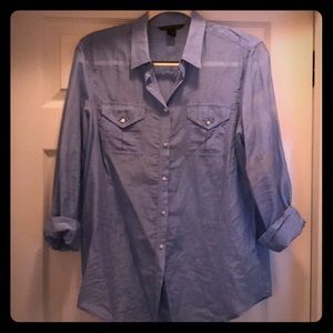 5 for $20🦋Silk blend Vic Secret blue button up M